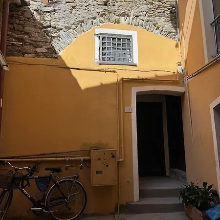 La Gemma Di Monterosso Near Bea...
